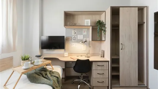 Apartments in Pamplona/Iruña - photo 2