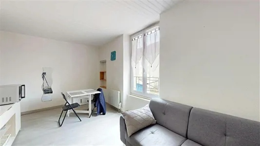 Apartments in Poitiers - photo 2