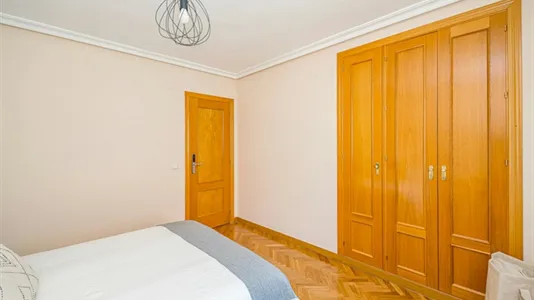Rooms in Madrid Tetuán - photo 2
