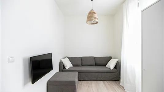 Apartments in Barcelona Ciutat Vella - photo 4