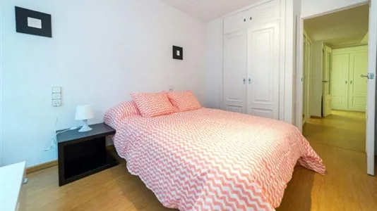 Rooms in Valencia Ciutat Vella - photo 2