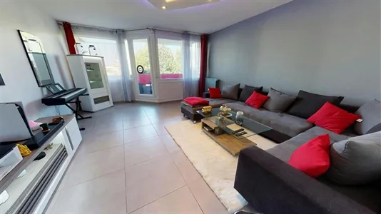 Apartments in Lyon - photo 2