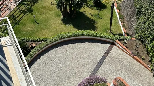 Houses in Catania - photo 8