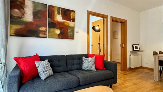 Rooms in Barcelona Sants-Montjuïc - photo 10