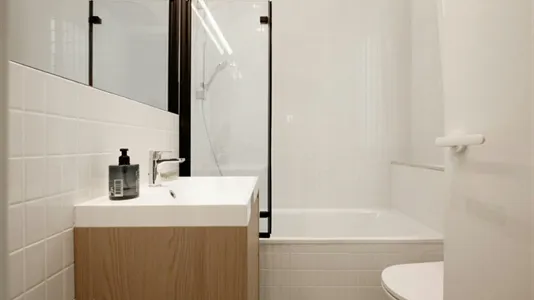 Apartments in Madrid Centro - photo 8