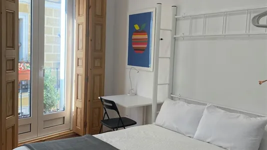 Apartments in Madrid Centro - photo 4