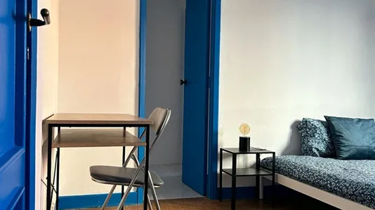 Rooms in Aveiro - photo 1