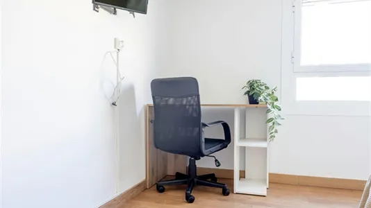 Rooms in Tavernes Blanques - photo 4