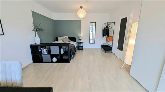 Rooms in Location is not specified - photo 1
