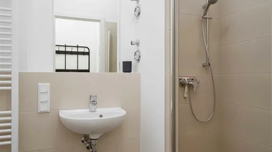 Rooms in Berlin Mitte - photo 10
