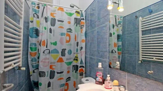 Rooms in Barcelona Eixample - photo 5