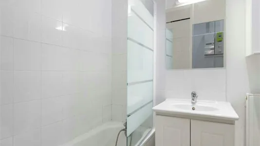 Rooms in Lyon - photo 7