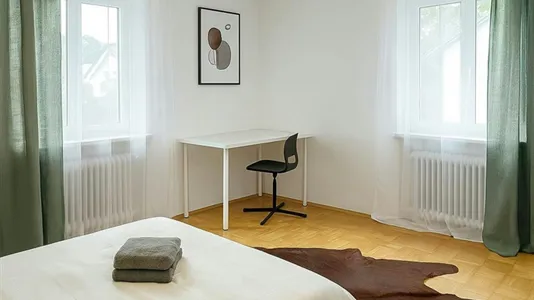 Rooms in Höhenkirchen-Siegertsbrunn - photo 2