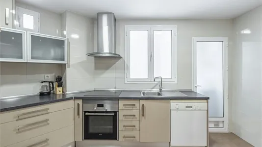 Rooms in Granada - photo 8