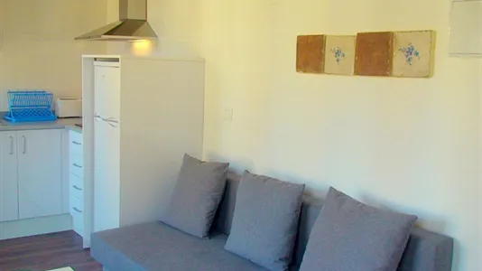 Apartments in Valencia Ciutat Vella - photo 3