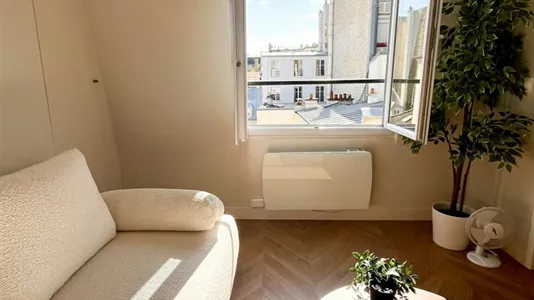 Apartments in Paris 7ème arrondissement - photo 3