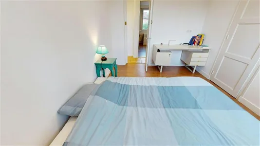 Rooms in Chambéry - photo 4