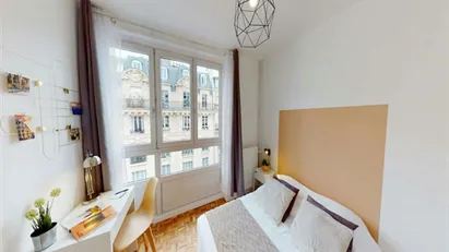 Room for rent in Paris 16ème arrondissement (South), Paris
