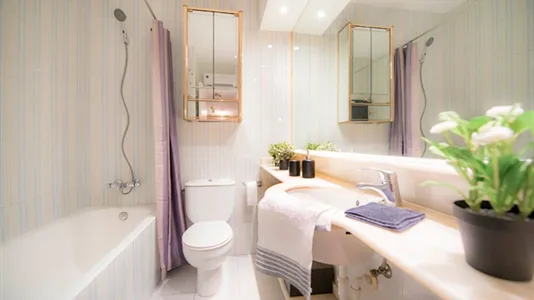 Rooms in Bilbao - photo 10