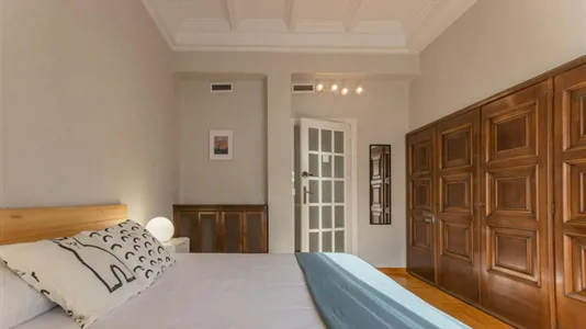 Rooms in Valencia L'Eixample - photo 2