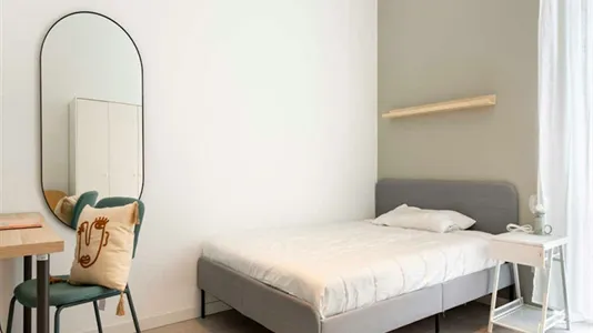 Rooms in Milano Zona 6 - Barona, Lorenteggio - photo 2