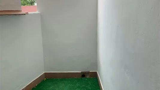 Rooms in Moncada - photo 3