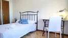 Room for rent, Madrid Fuencarral-El Pardo, Madrid, Calle de la Isla Malaita