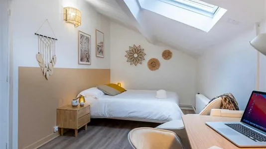 Rooms in Lyon - photo 2