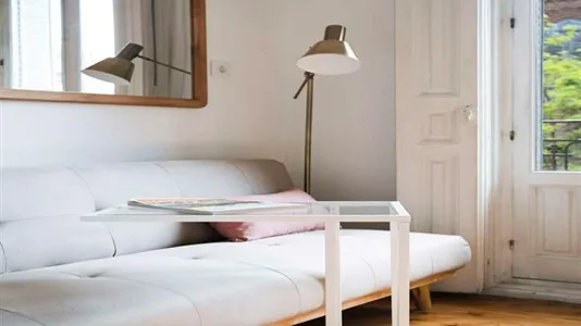 Rooms in Madrid Chamberí - photo 10