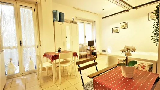 Apartments in Milano Zona 6 - Barona, Lorenteggio - photo 2