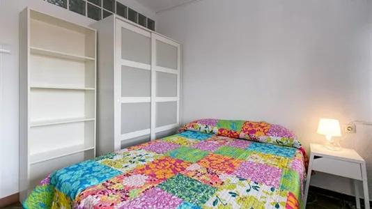 Rooms in Granada - photo 4