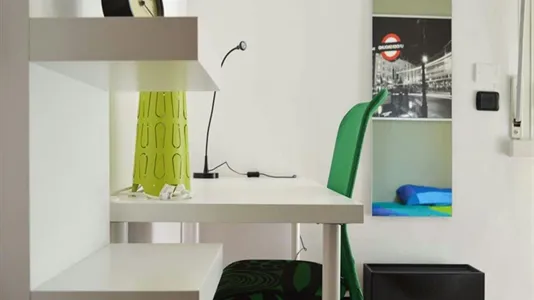 Rooms in Milano Zona 5 - Vigentino, Chiaravalle, Gratosoglio - photo 5