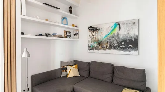 Apartments in Barcelona Ciutat Vella - photo 7