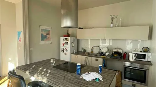 Rooms in Lyon - photo 2