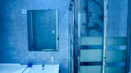 Rooms in Madrid Salamanca - photo 9