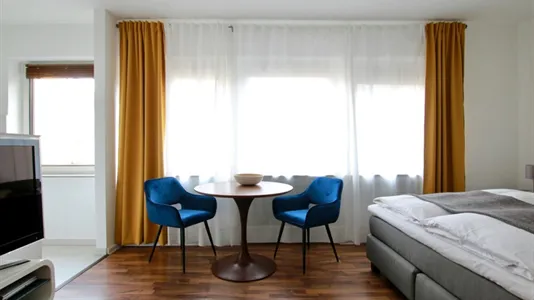 Apartments in Cologne Innenstadt - photo 4