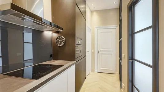 Apartments in Location is not specified - photo 5