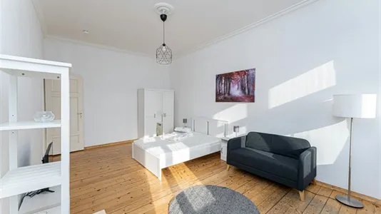 Apartments in Berlin Pankow - photo 2