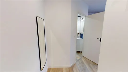 Rooms in Paris 9ème arrondissement - photo 3