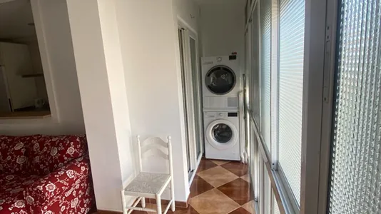 Rooms in Málaga - photo 8