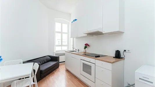 Rooms in Berlin Mitte - photo 8
