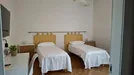 Room for rent, Florence, Toscana, &lt;span class=&quot;blurred street&quot; onclick=&quot;ProcessAdRequest(13976168)&quot;&gt;&lt;span class=&quot;hint&quot;&gt;See streetname&lt;/span&gt;[xxxxxxxxxxxxx]&lt;/span&gt;