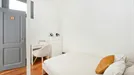 Room for rent, Lisbon (region), &lt;span class=&quot;blurred street&quot; onclick=&quot;ProcessAdRequest(7744193)&quot;&gt;&lt;span class=&quot;hint&quot;&gt;See streetname&lt;/span&gt;[xxxxxxxxxxxxx]&lt;/span&gt;