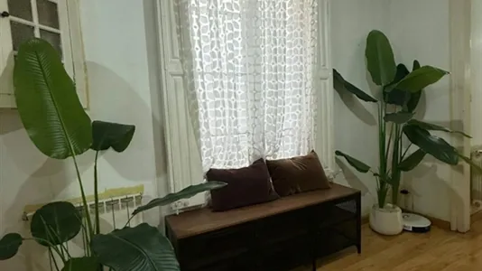 Rooms in Barcelona Eixample - photo 8