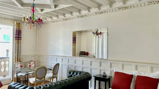 Apartments in Paris 9ème arrondissement - photo 7