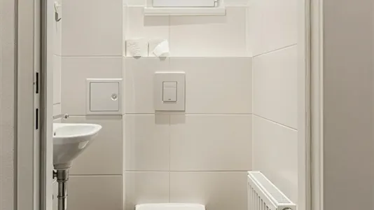 Apartments in Vienna Hernals - photo 7