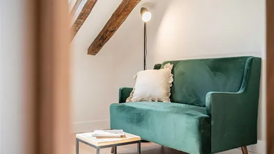 Rooms in Madrid Centro - photo 5