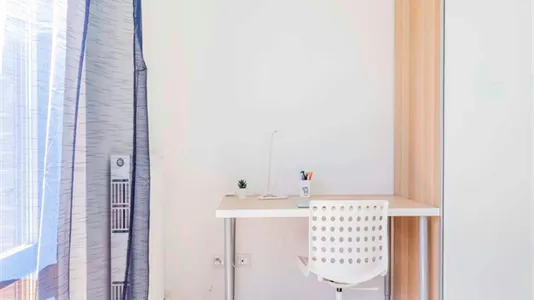 Rooms in Roma Municipio IX – EUR - photo 2