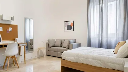 Rooms in Milano Zona 4 - Vittoria, Forlanini - photo 4