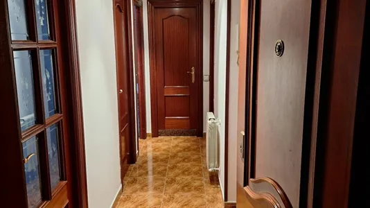 Rooms in Oviedo - photo 8